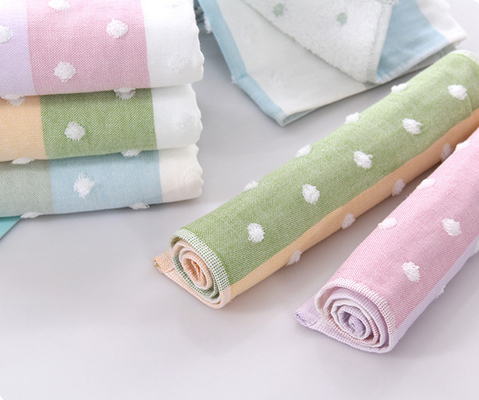 Tela vívida do jacquard do algodão do crepe 100 do teste padrão três camadas