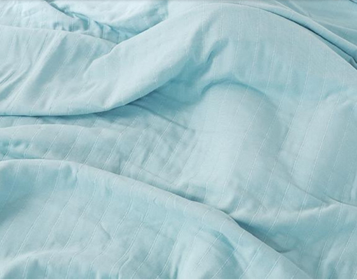 O infante de Gauze Fabric By The Yard 40S triplicar-se do toque macio envolve coberturas