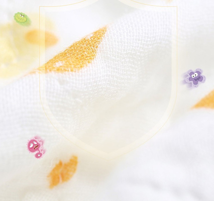 O algodão 100% imprimiu Gauze Fabric 100 medidores/não rola nenhum agente fluorescente