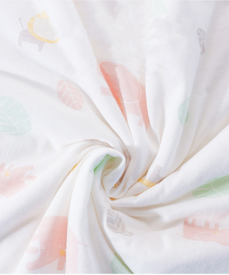Anti teste padrão tecido estático de Gauze Fabric Strawberry And Flower de 6 camadas