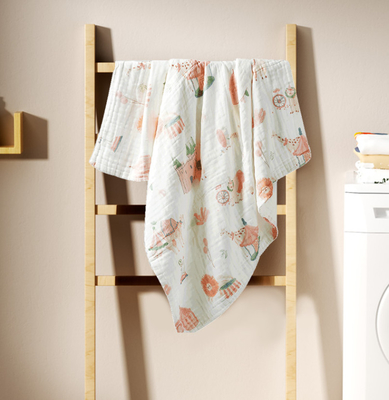 Os desenhos animados 100% de Gauze Fabric Baby Swaddle Blanket de 4 camadas do algodão 40S imprimiram