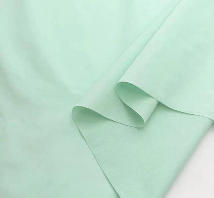 57" o revestimento elástico do Spandex 40sX40s 185GSM da tela 2% da camisa de algodão da largura arfam a durabilidade