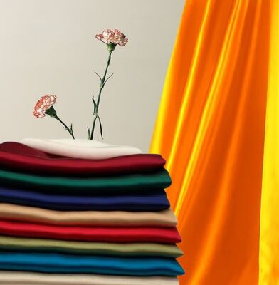 74% Poliéster 26% T800 210gsm Vestido de noite Roupas de noite Material uniforme Vestidos de exterior