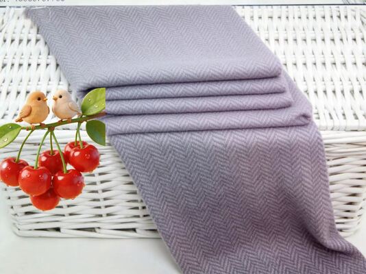 Tecido de terno para casaco de lã 225 GSM espinha de peixe 50% - elegância atemporal com nobre estilo europeu